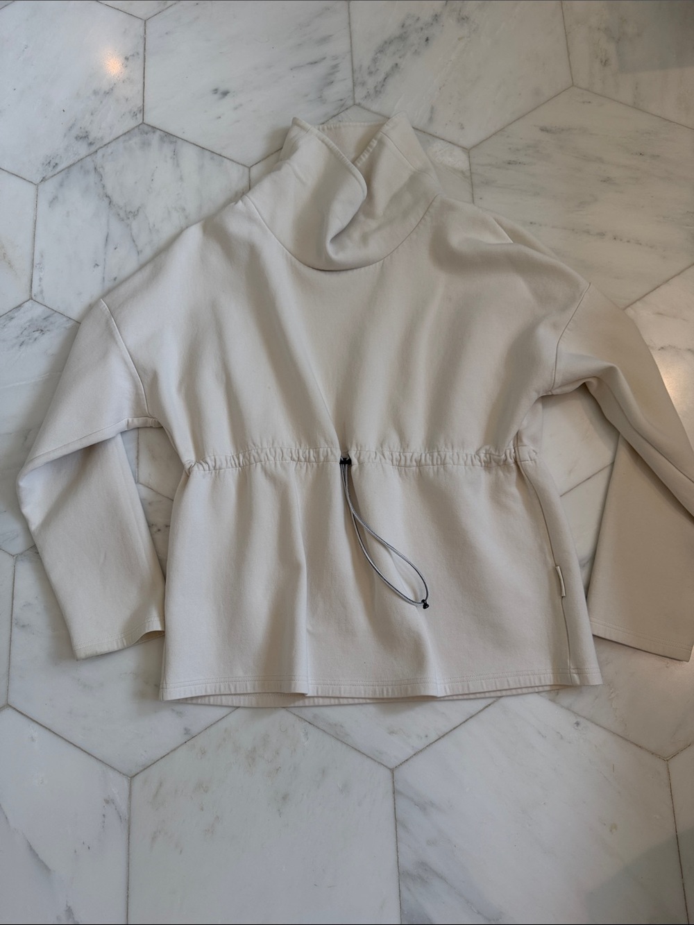Varley Cream Drawstring Waist Pullover